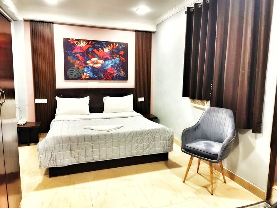 hotel near delhi airport